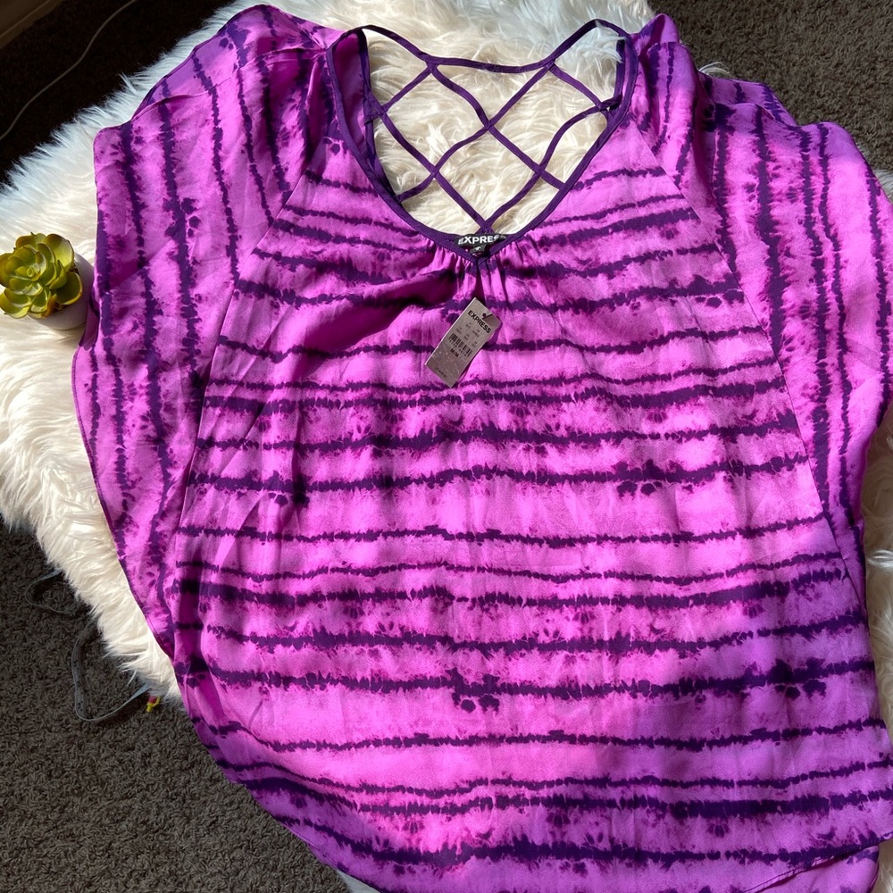 Express cold shoulder top